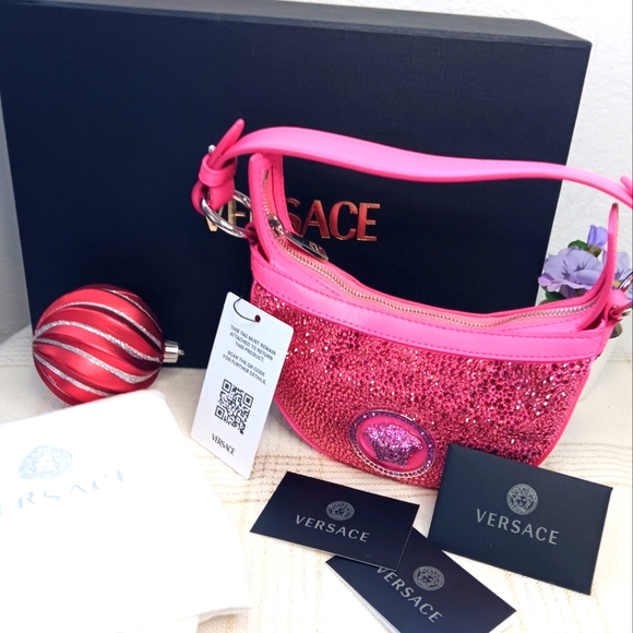 GIVEAWAY β¨οΈ π π NWT VERSACE PINK CRYSTALS BAG β¨οΈ - Picture 6 of 15